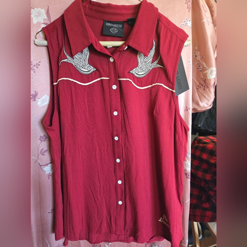 Women's Red Sleeveless Top with Embroidered Detail